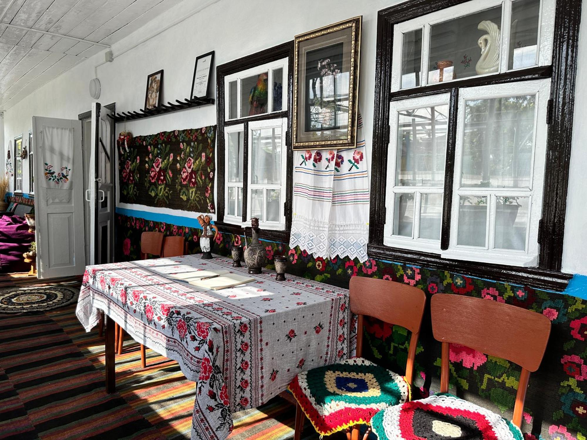 La Madalina Bed and Breakfast Selemet Εξωτερικό φωτογραφία